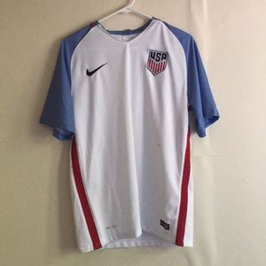 Nike USMNT 2016 Home Kit (USA Men’s soccer jersey)